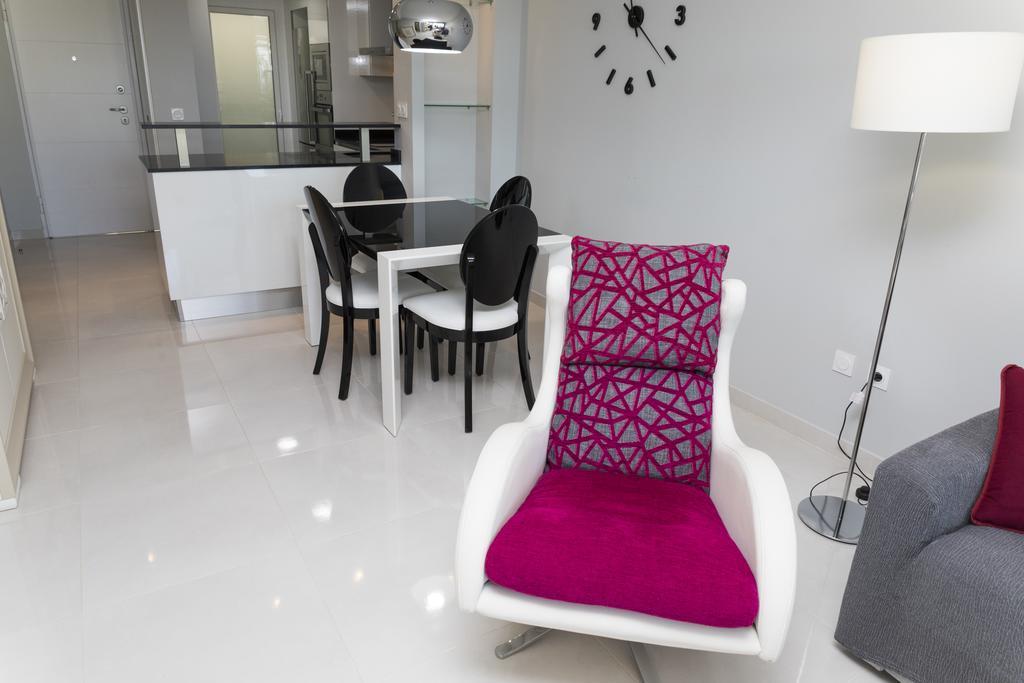 Ocean View By Mar Holidays Arenales del Sol Exterior photo