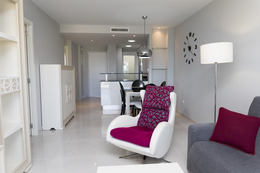 Ocean View By Mar Holidays Arenales del Sol Exterior photo